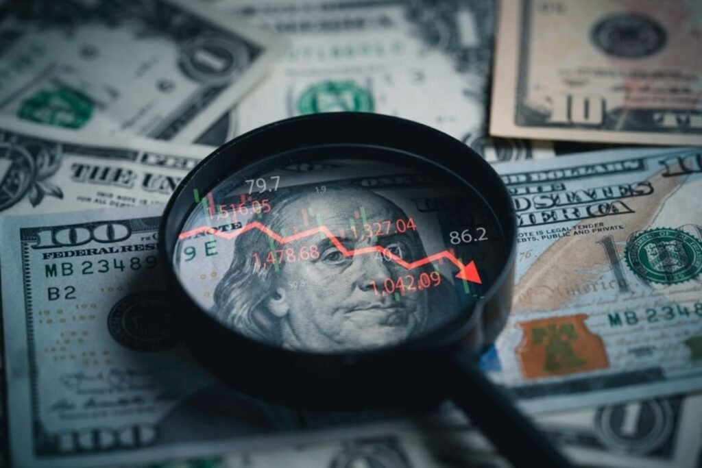 The Role of Consumer Confidence in Economic Recessions and Recoveries